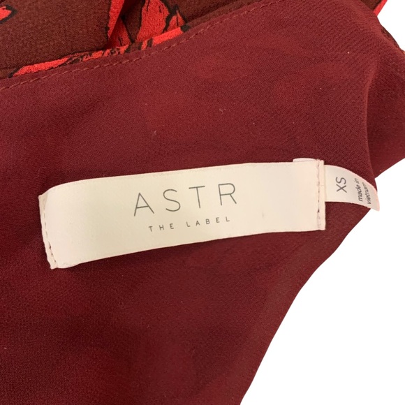 ASTR THE LABEL Reversible Burgundy Red Floral Spaghetti Strap Camisole Tank Top - Picture 16 of 16